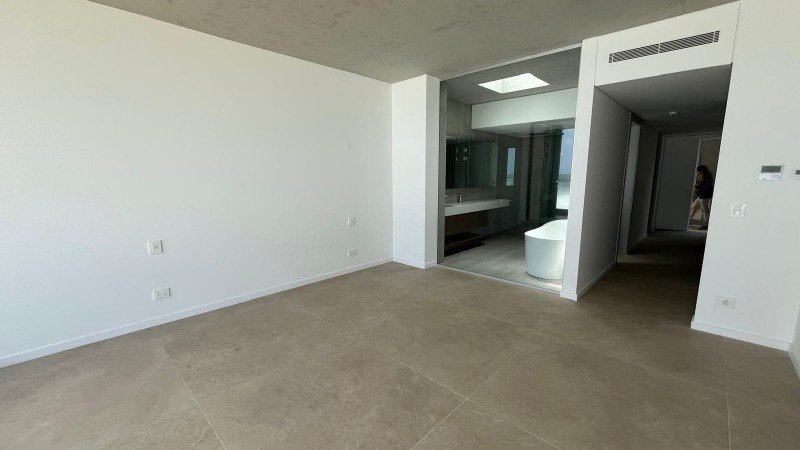 Casa Arte Barra en venta sobre el mar 